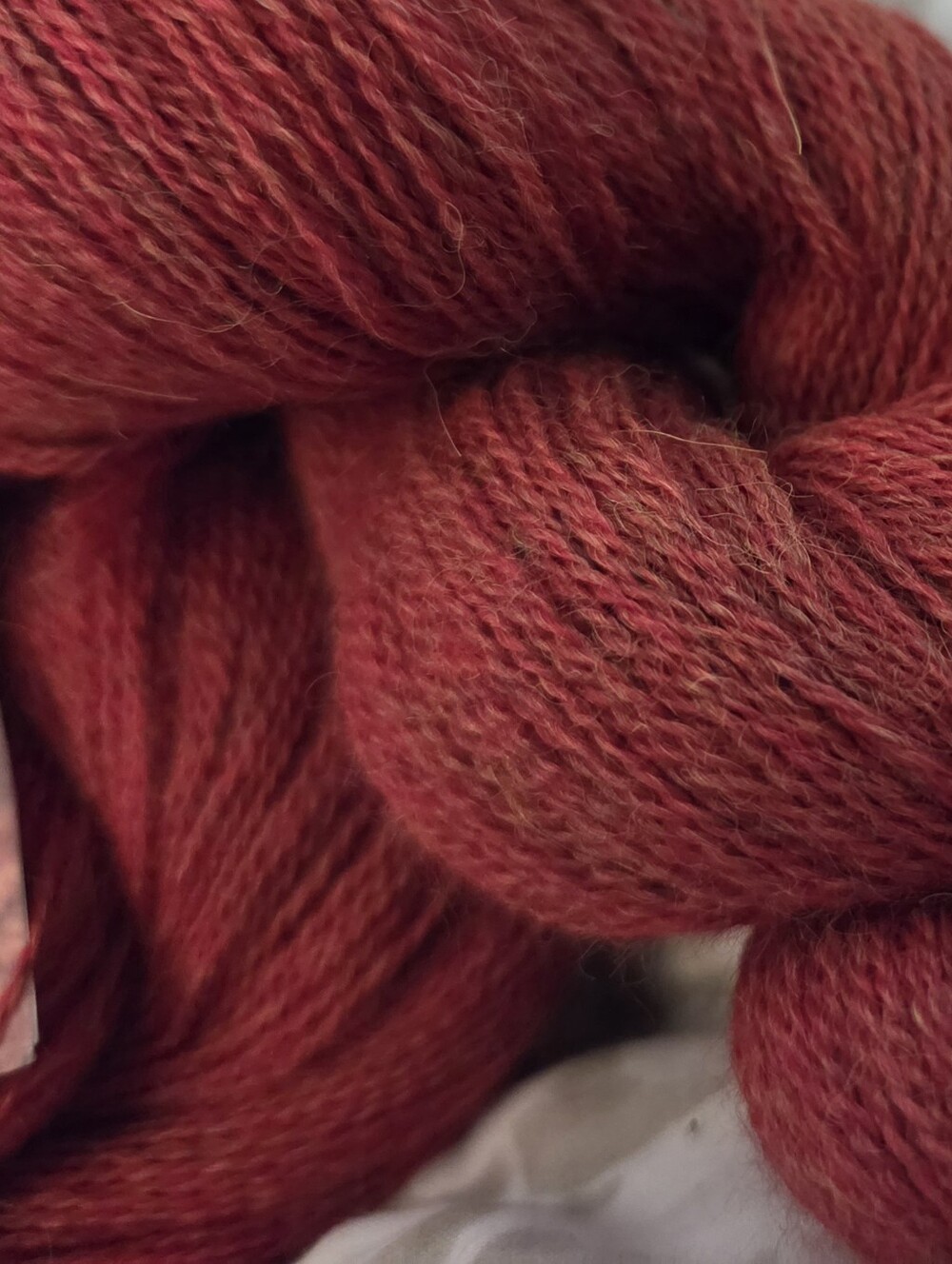 NEW CASCADE YARN 2 HANKS 100% Baby Alpaca Knitting Yarn Color 1425 - Picture 2 of 7